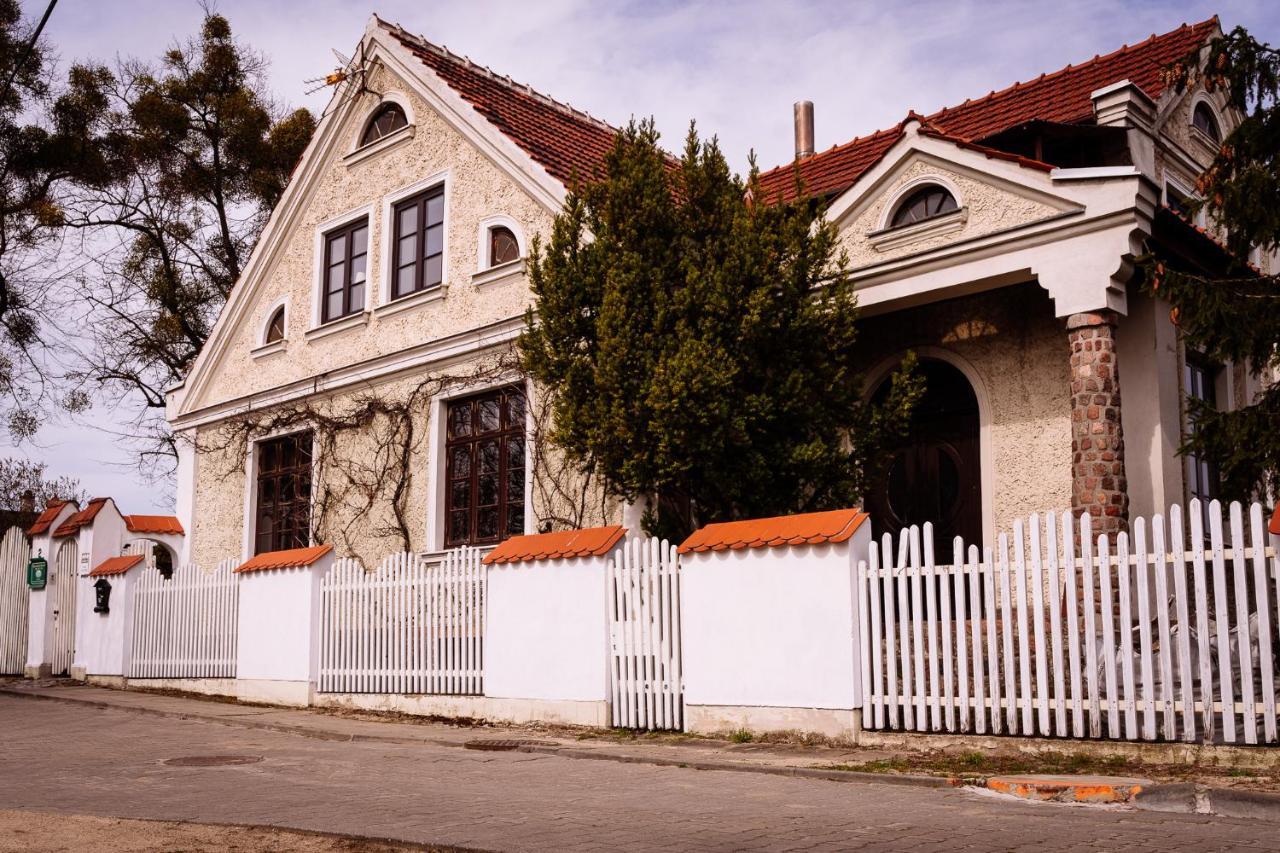 Apartament Młynarzowy Dworek